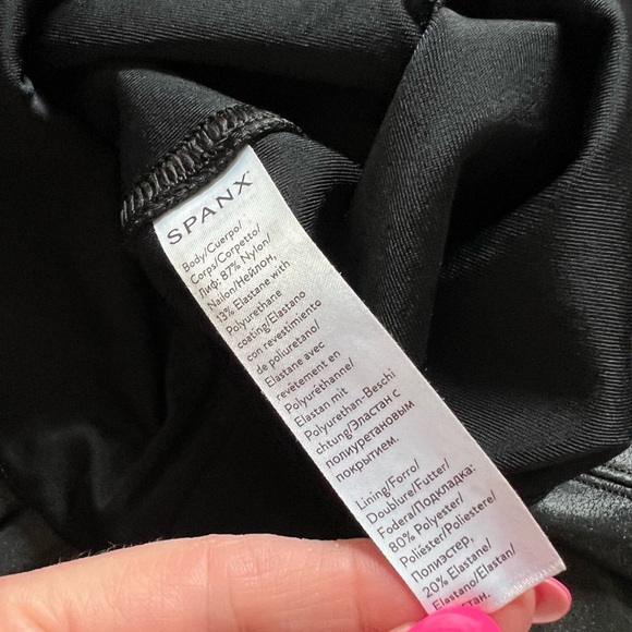 SPANX BLACK FAUX LEATHER HIGH WAISTED FULL LENGTH LEGGING SIZE SMALL - Picture 9 of 10